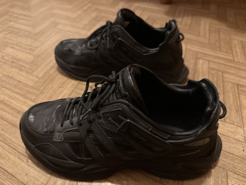 Обувки Guess Belluno