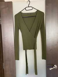 Нова оригинална камуфлажно-зелена/каки блуза с _панделка Guess от рипс