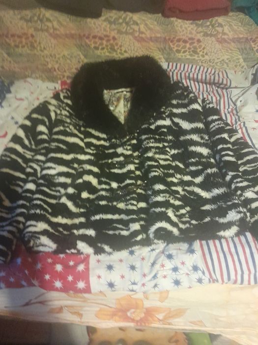 Vand  Haina de blana.