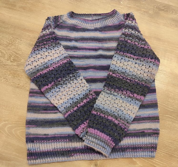 Pulovar tricotat manual