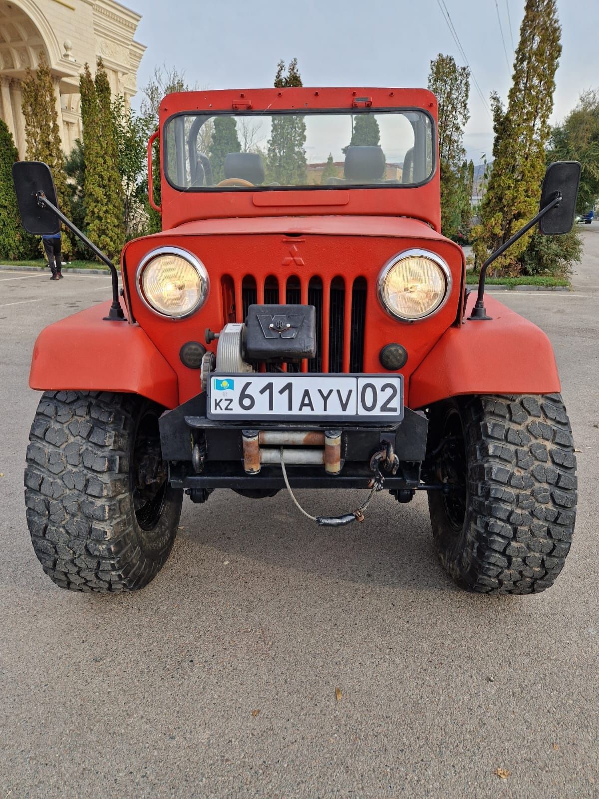 Мицубиси джип продам