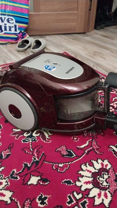 Продам пылесос Самсунг