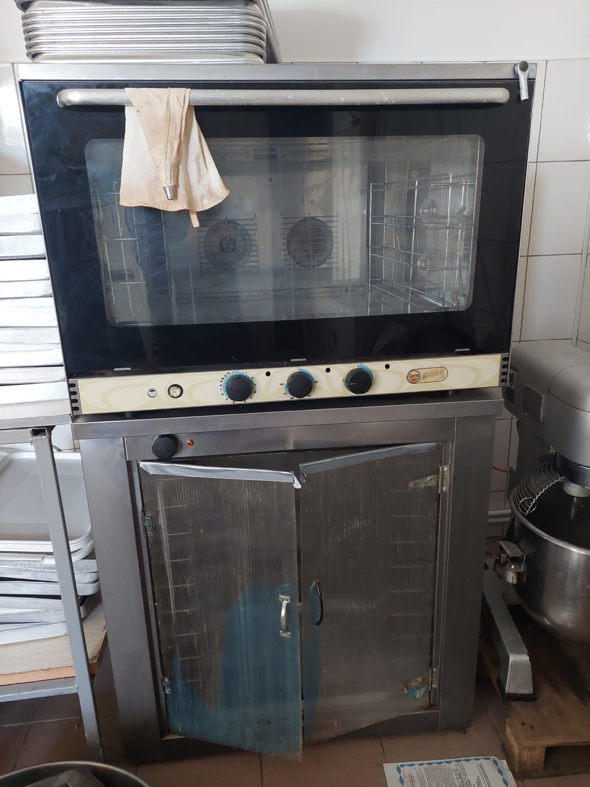Vând afacere la cheie pizzerie patiserie