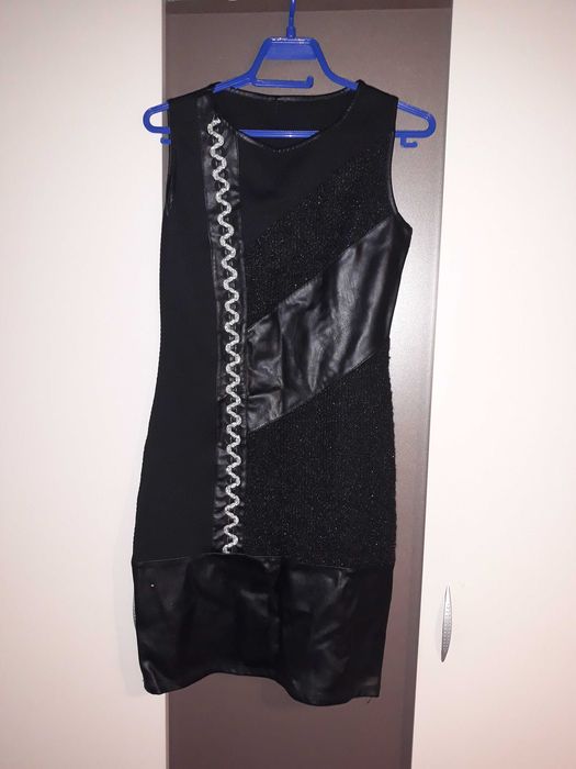 Черна Рокля 0000