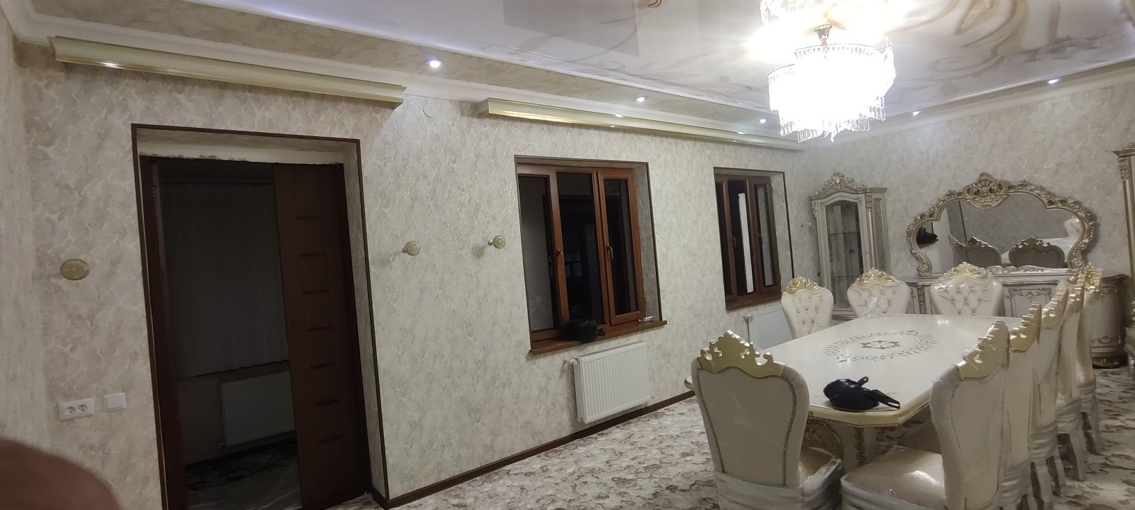 Karniz ornatmiz установка карнизов