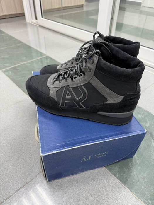 Обувки Armani 44 номер