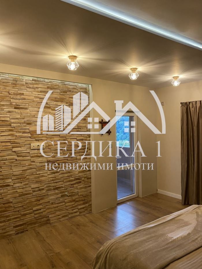 Продава се Къща в с. Голема Раковица, Област София-област - 270 кв.м за 871 €/кв.м - Снимка #8