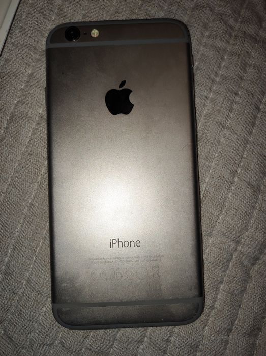 Продавам използван iPhone 6