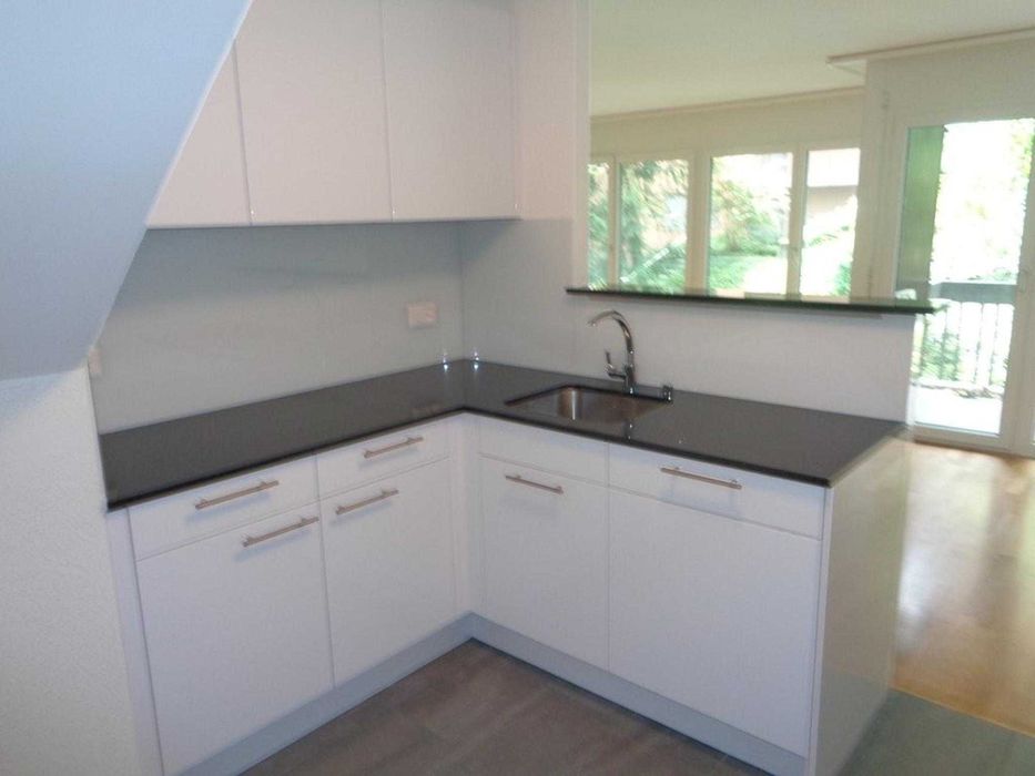 Дава се под наем Двустаен апартамент в София, Център - 55 кв.м за 382.5 € - Снимка #1