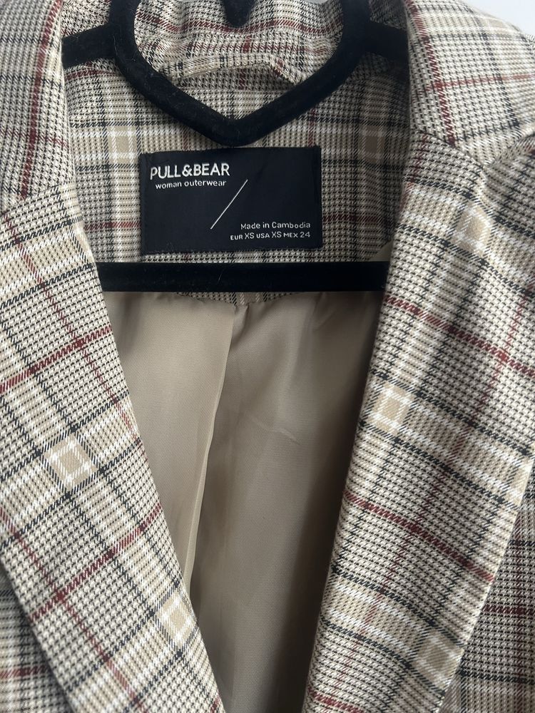 Дамско сако pull and bear