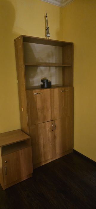 Продам шкаф б/у, почти даром