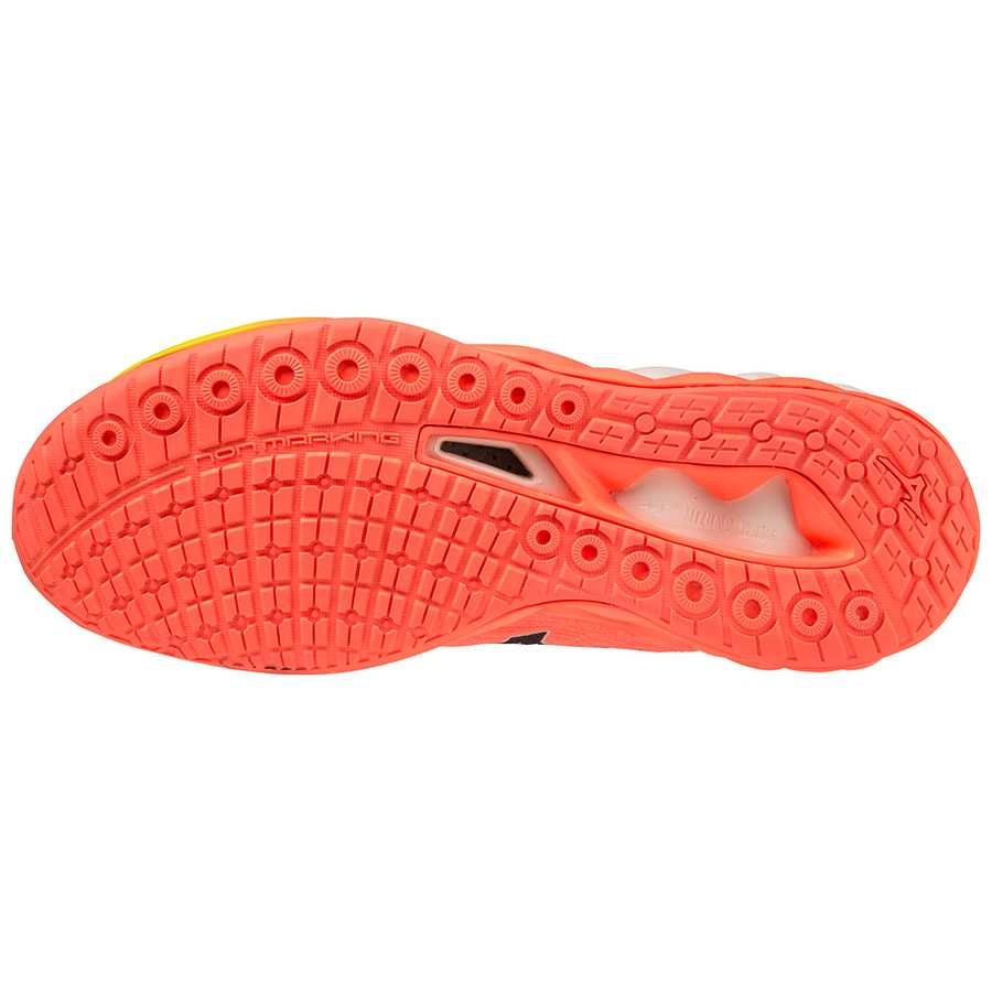Мъжки спортни маратонки Mizuno Wave Luminous 2