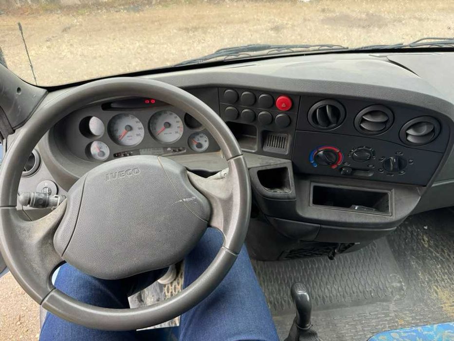 Iveco Daily 2.8d TDI 35S an 2000 136000 km reali