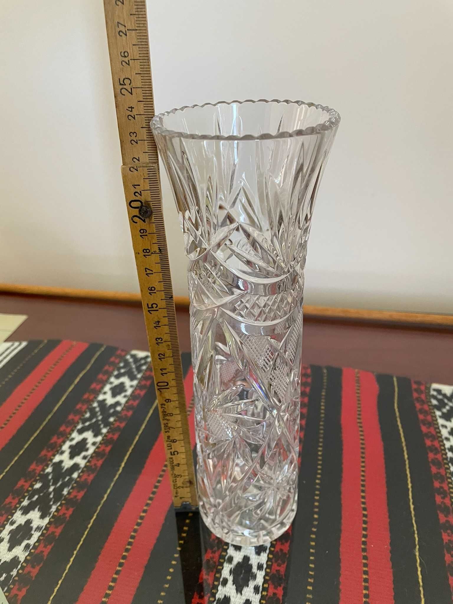 Vaza din Cristal - noua