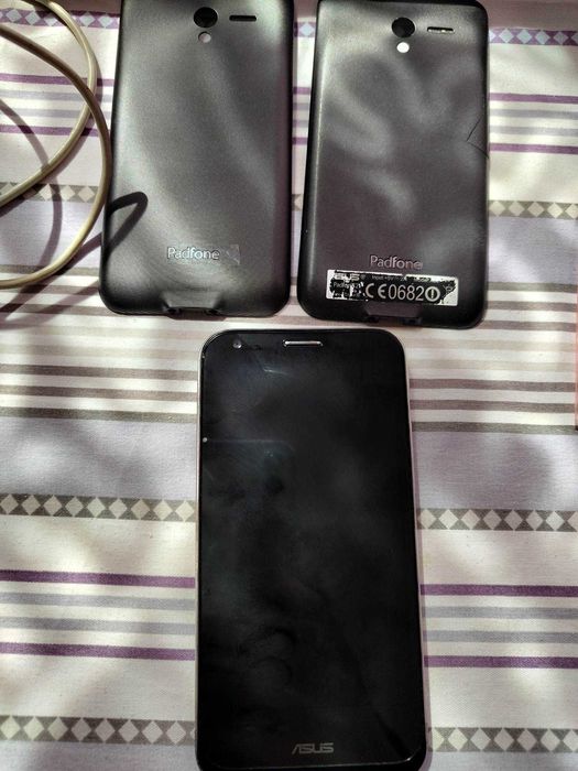 Сет Asus Padfone 2 и Pad station за части