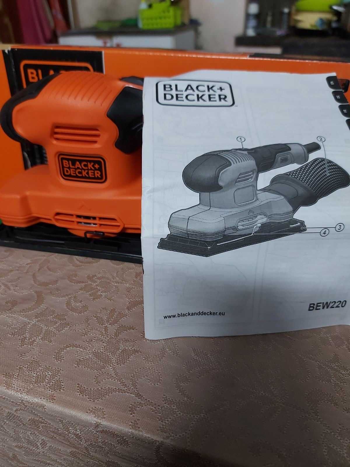 шлайф  Black& Decker