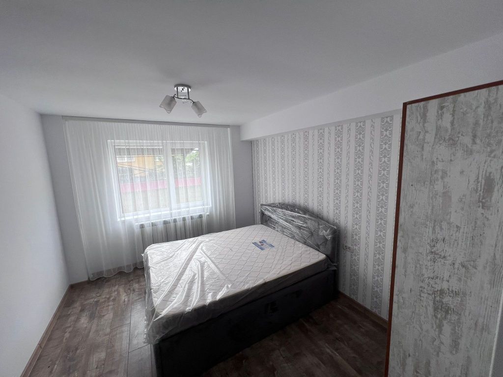 Apartament de închiriat