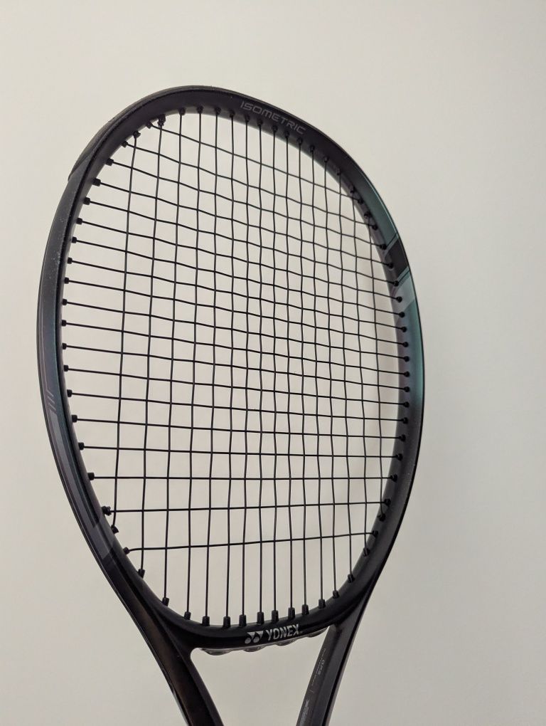 Yonex ezone 98..