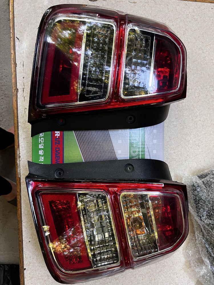 Cobalt radnoy orqa stop fara orginal shisha qoyilgan