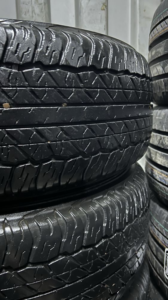 265/65 R17 Продаётся комплект летних шин Dunlop Grandtrek