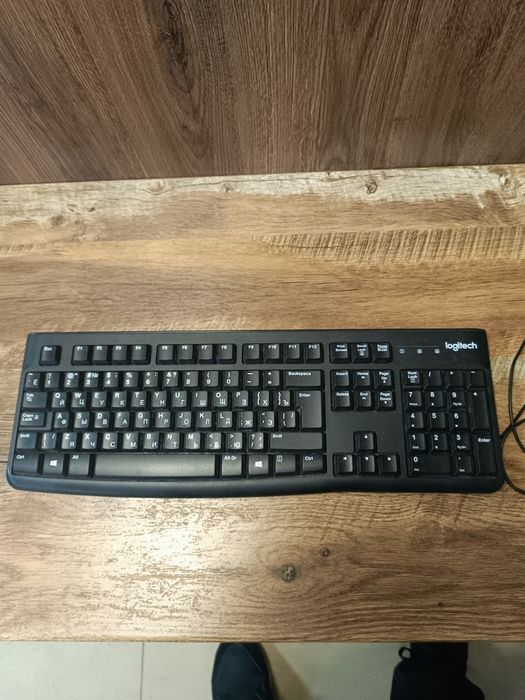 Клавиатура Logitech