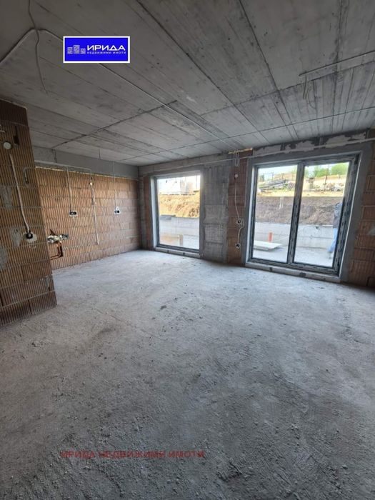 Двустаен апартамент в Банкя