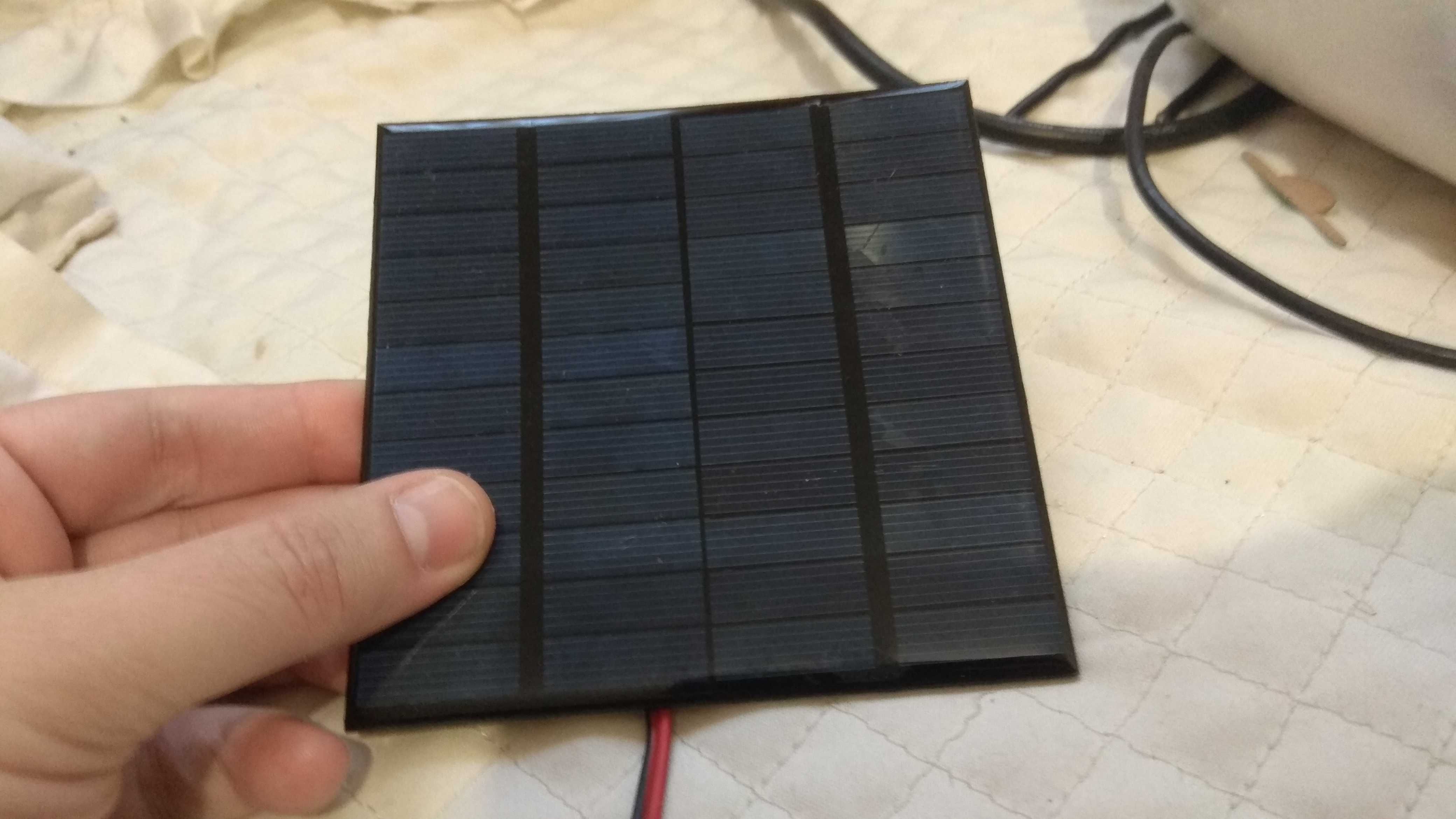 Преносим соларен панел 12V 1.8W