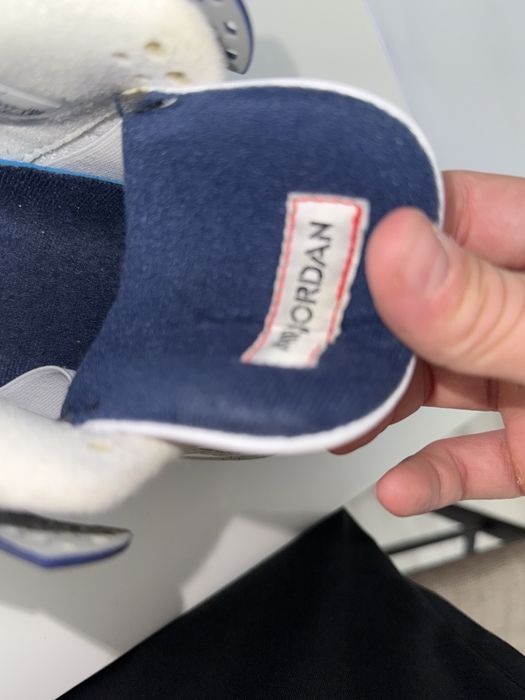 Air Jordan 4 Retro Midnight Navy