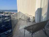 Vand studio- Mamaia prima linie complet mobilat. 2 camere