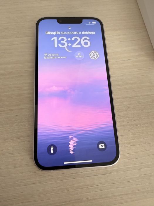 iPhone 14 Purple 128 GB + 6 huse + accesorii, starea impecabila