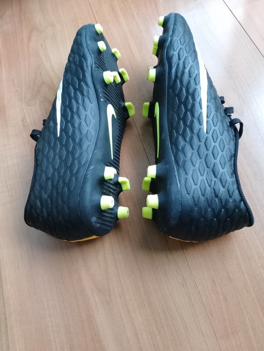 Футболни Nike  ботонки 40