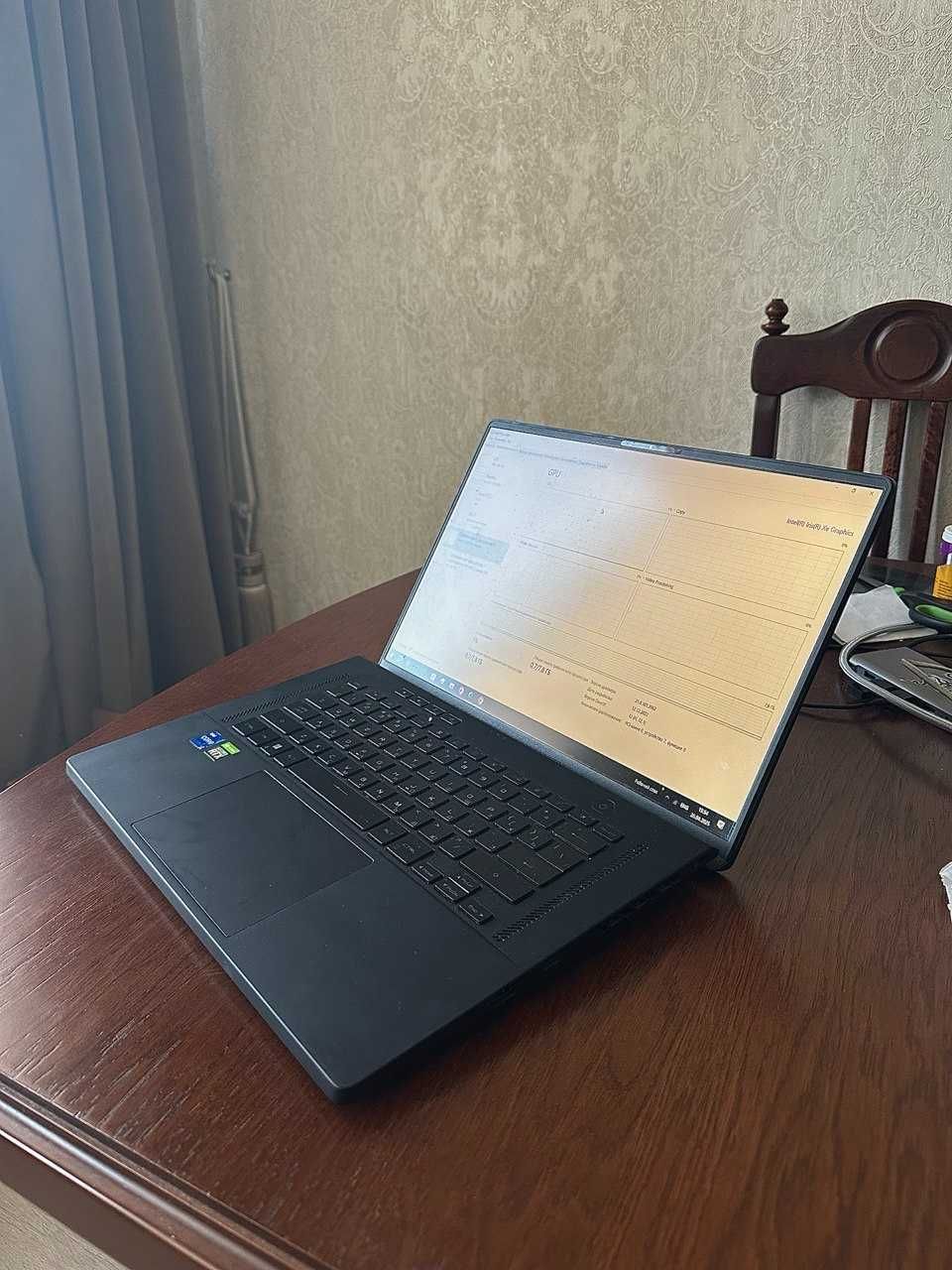 Asus Rog Zephyrus M16 для игр и работы продается
