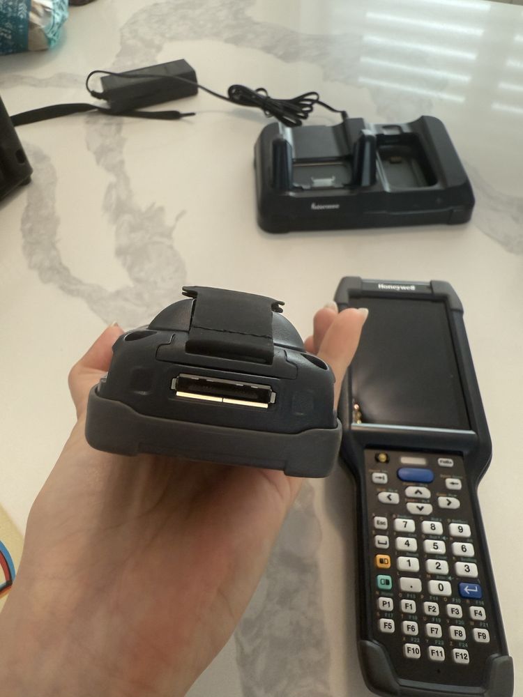 Terminal mobil Honeywell CK65 cu RFID