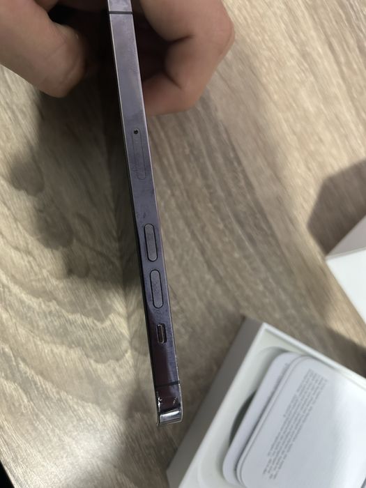 Iphone 14про с кутия