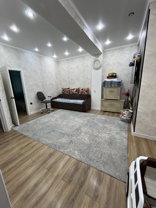 Сдам 3-х комнатную квартиру в районе Кенжехан