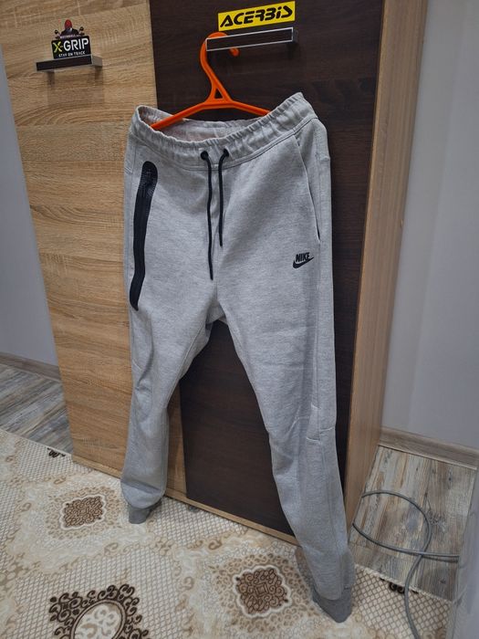 Nike Tech Fleece Оригиналнен