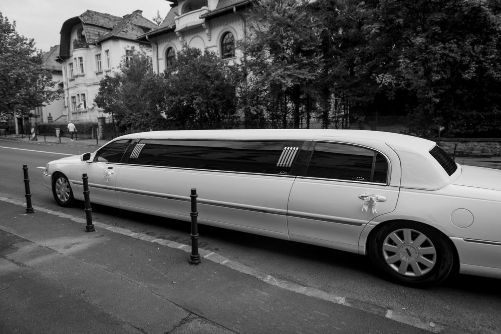 Închiriez Limuzina pentru evenimente