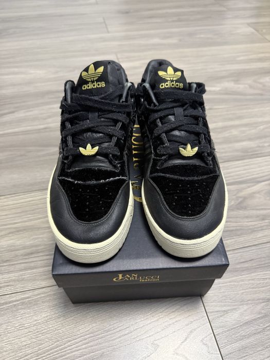 Adidasi Adidas piele