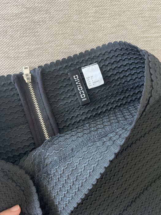 Fusta H&M, marimea 34 (XS)