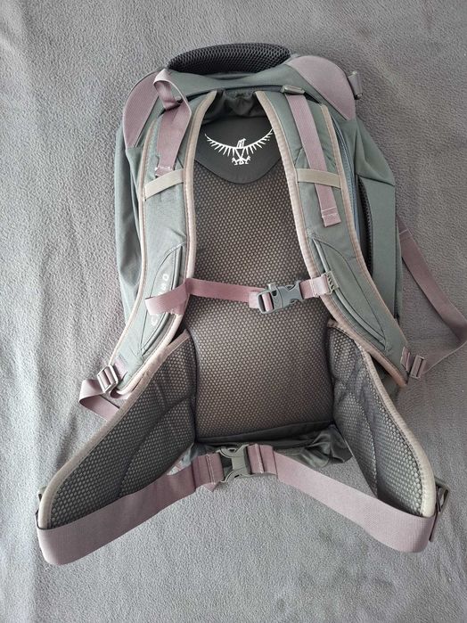 Vand rucsac Osprey Farpoint 40L - ca nou