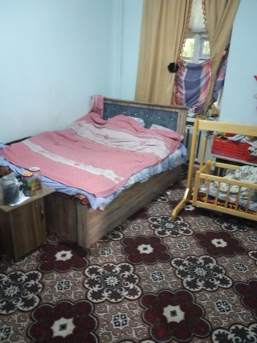 Uy sotiladi 63 kv 2 xona Avisozlar  Alimkent mahalla (dubovoya)