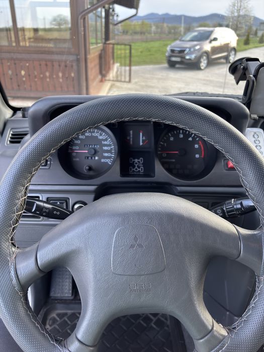 Pajero mk2 2.5D Autoutilitara