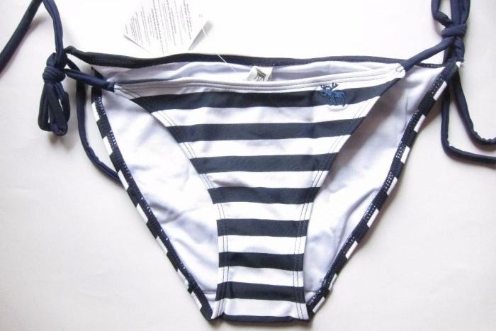 Costum de baie ABERCROMBIE - Superb ! reducere 2025 ..55 ron