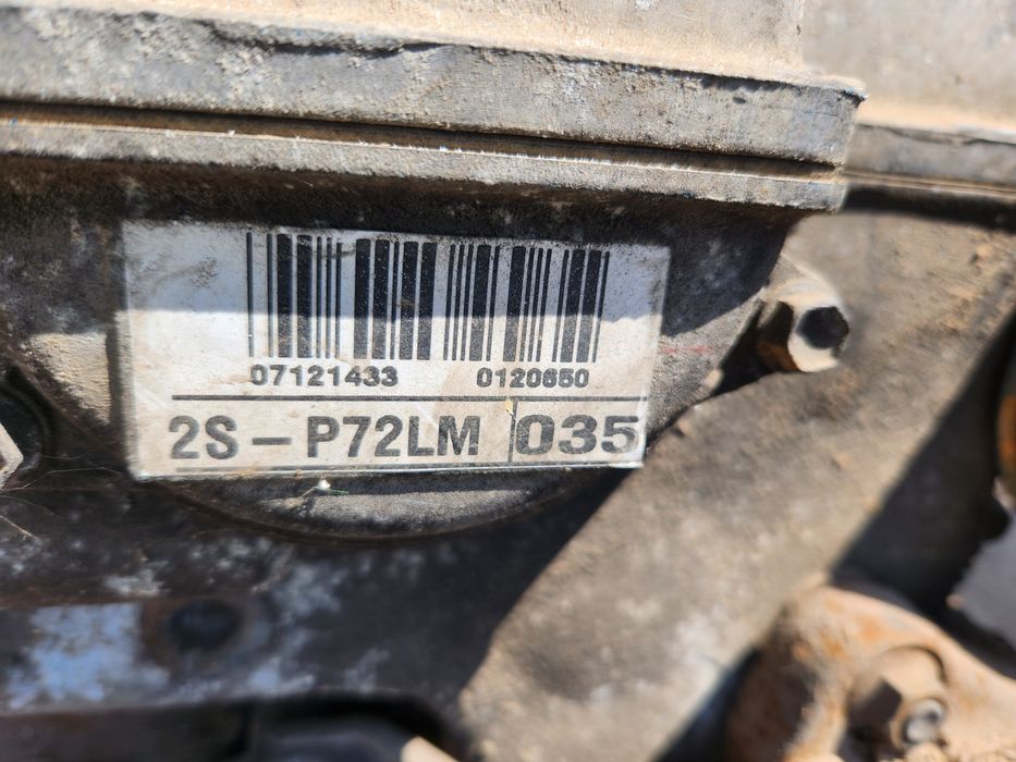 Motor toyota yaris 1.3 benzina