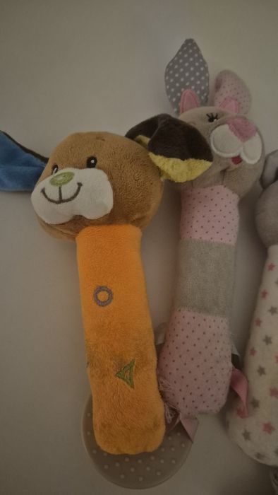 Set jucarii plus bebe