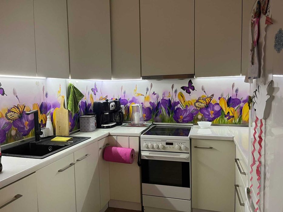 Дава се под наем Тристаен апартамент в София, Банишора - 70 кв.м за 700 € - Снимка #2