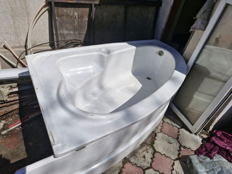 Продам ванна джакузи