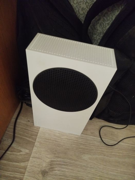 Продам Xbox series s