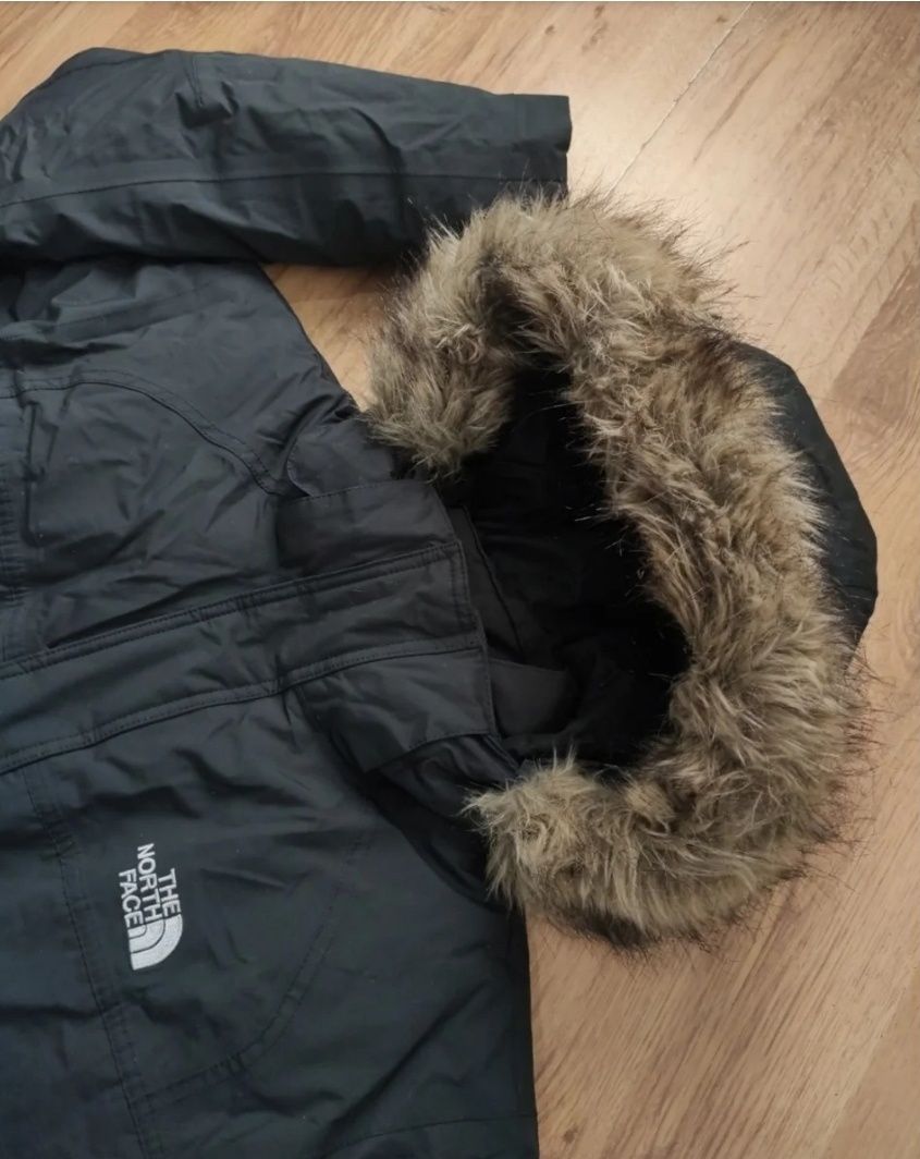 Geaca parka The North Face Mcmurdo mărimea S bărbați sau M damă