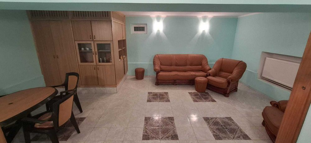 Vand apartament 3 camere in Sinaia